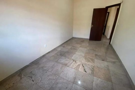 Quarto de casa à venda com 4 quartos, 152m² em Tirol, Contagem
