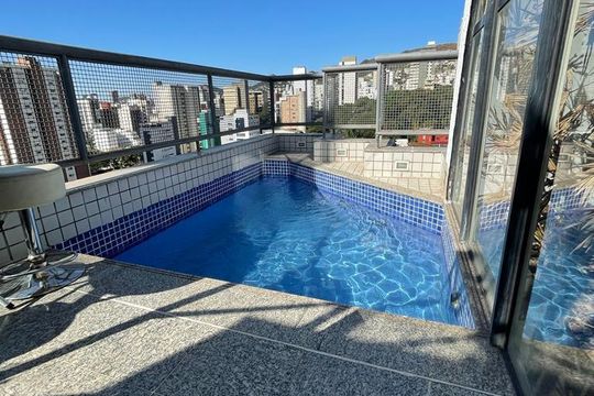 Apartamento à venda com 3 quartos, 230m² em Sion, Belo Horizonte