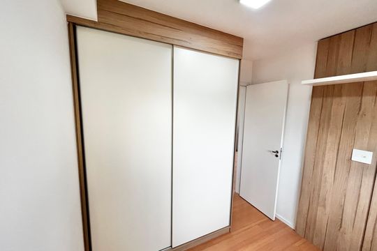 Quarto 2 de apartamento à venda com 2 quartos, 37m² em Parada Inglesa, São Paulo