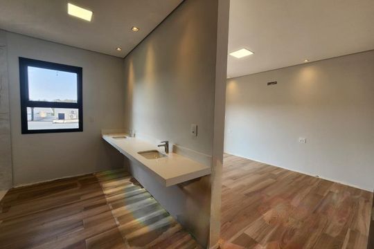 Casa de Condomínio à venda com 4 quartos, 270m² em Gramadão, Jundiaí