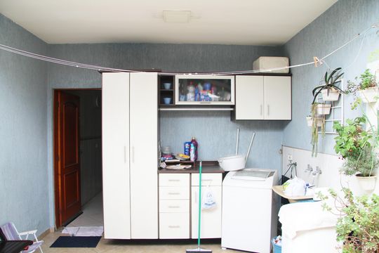 Área de Serviço e Churrasqueira  de casa à venda com 3 quartos, 130m² em Jardim Santa Clara, Guarulhos