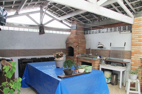 Área de Serviço e Churrasqueira  de casa à venda com 3 quartos, 130m² em Jardim Santa Clara, Guarulhos