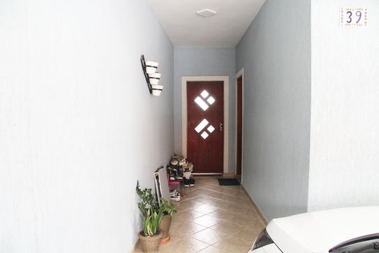 Garagem  de casa à venda com 3 quartos, 130m² em Jardim Santa Clara, Guarulhos