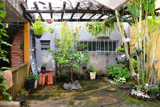 Quintal de casa à venda com 5 quartos, 200m² em Dom Silvério, Belo Horizonte