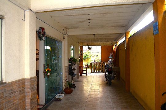 Garagem de casa à venda com 5 quartos, 200m² em Dom Silvério, Belo Horizonte