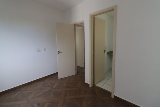 Suíte 1 de apartamento para alugar com 2 quartos, 65m² em Umuarama, Osasco