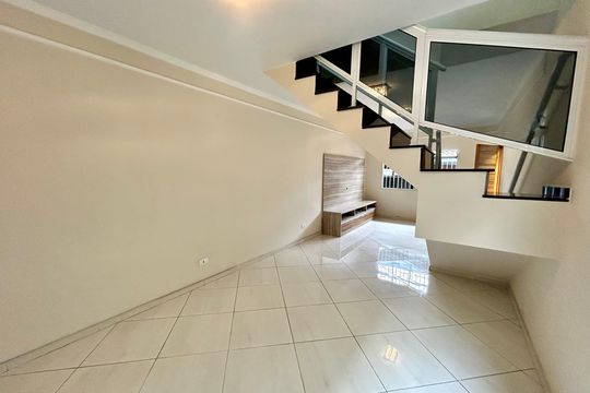 Sala de casa para alugar com 3 quartos, 153m² em Jardim Paraventi, Guarulhos