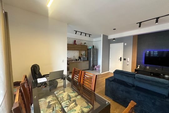 Sala de apartamento à venda com 3 quartos, 89m² em Alphaville, Barueri