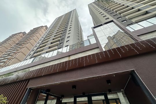 Fachada de apartamento à venda com 3 quartos, 89m² em Alphaville, Barueri