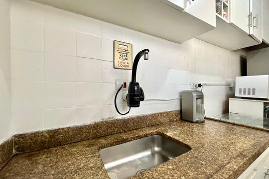 Cozinha de apartamento à venda com 2 quartos, 65m² em Bosque da Saúde, São Paulo