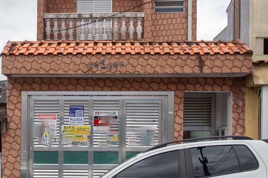 Fachada de casa para alugar com 6 quartos, 319m² em Vila Marininha, São Bernardo do Campo