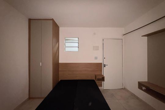Sala/ quarto de kitnet/studio para alugar com 1 quarto, 22m² em Parque das Nações, Santo André