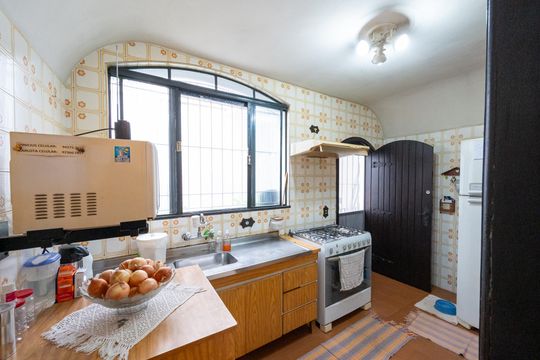 Cozinha de casa à venda com 3 quartos, 372m² em Planalto Paulista, São Paulo