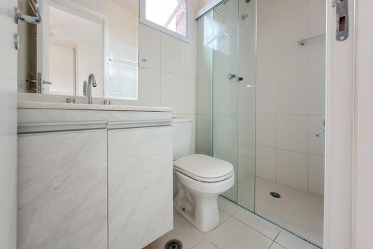 Banheiro da Suíte de apartamento à venda com 2 quartos, 100m² em Ipiranga, São Paulo