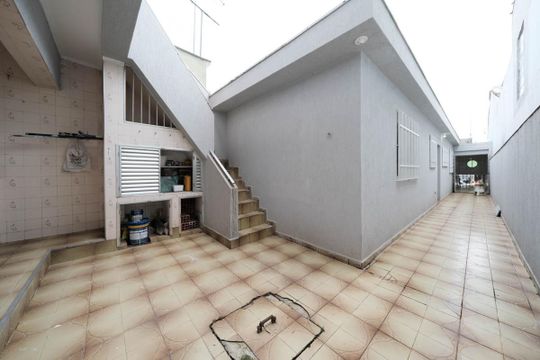 Área externa de casa à venda com 3 quartos, 146m² em Cidade Líder, São Paulo