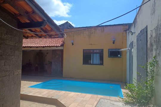 Casa à venda com 3 quartos, 175m² em Serra Grande, Niterói
