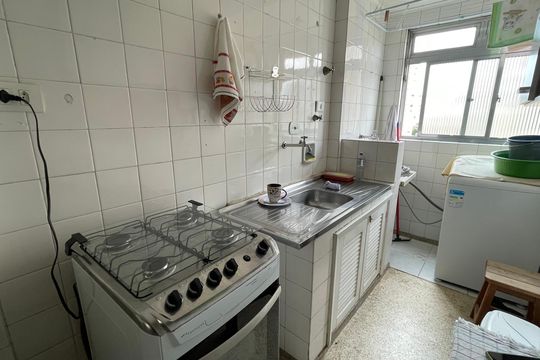 Cozinha de apartamento para alugar com 1 quarto, 38m² em Sé, São Paulo