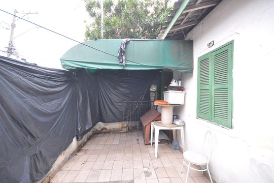 Quintal de casa à venda com 1 quarto, 72m² em Guapira, São Paulo