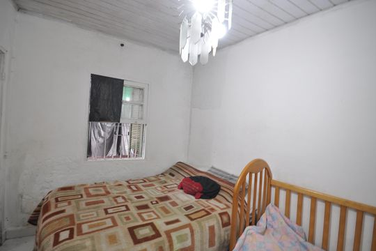 Quarto de casa à venda com 1 quarto, 72m² em Guapira, São Paulo
