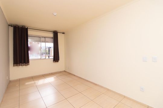 Sala de apartamento à venda com 2 quartos, 74m² em Cavalhada, Porto Alegre