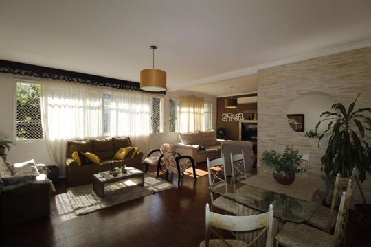 Apartamento para alugar com 3 quartos, 153m² em Independência, Porto Alegre