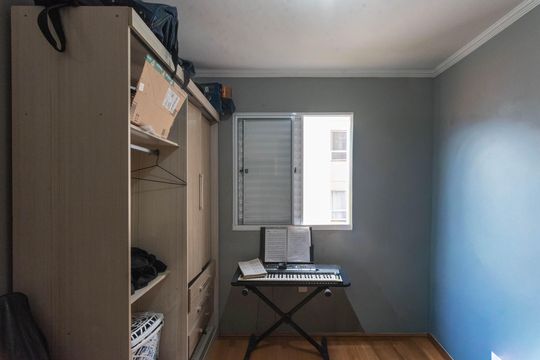 Quarto de apartamento à venda com 2 quartos, 44m² em Jardim do Lago Ii, Campinas