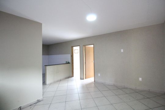 Casa à venda com 2 quartos, 100m² em Taquara, Rio de Janeiro