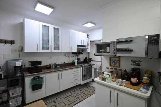 Cozinha de apartamento para alugar com 4 quartos, 120m² em Vila Andrade, São Paulo