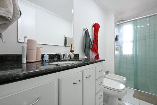 Banheiro Suíte  de apartamento para alugar com 4 quartos, 120m² em Vila Andrade, São Paulo