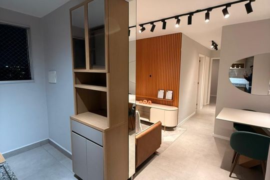 Sala  de apartamento para alugar com 2 quartos, 45m² em Jardim Nova Europa, Campinas