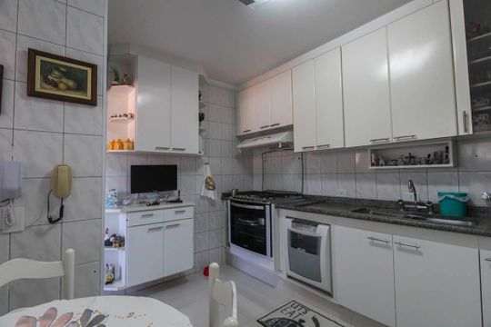 Apartamento à venda com 4 quartos, 144m² em Jardim Avelino, São Paulo