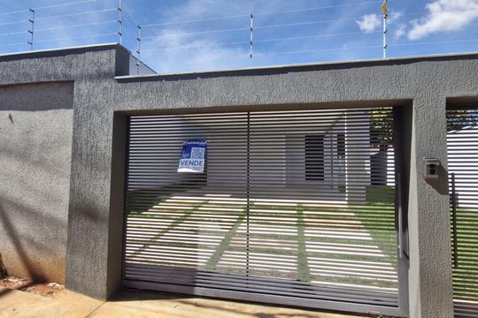 Casa à venda com 3 quartos, 500m² em Várzea, Lagoa Santa