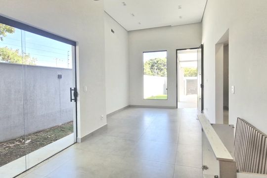 Casa à venda com 3 quartos, 500m² em Várzea, Lagoa Santa