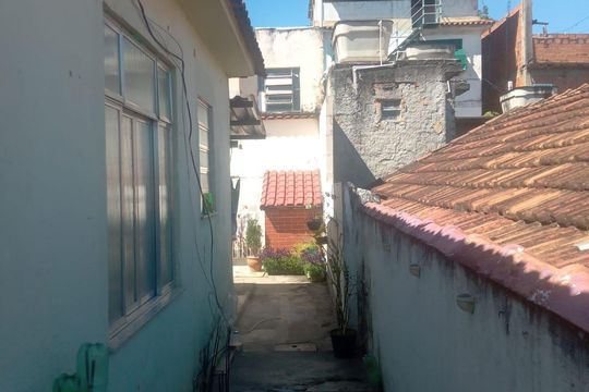 Casa para alugar com 4 quartos, 305m² em Encantado, Rio de Janeiro