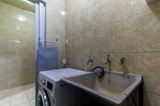 Área de Serviço de casa à venda com 3 quartos, 120m² em Vila Ema, São Paulo