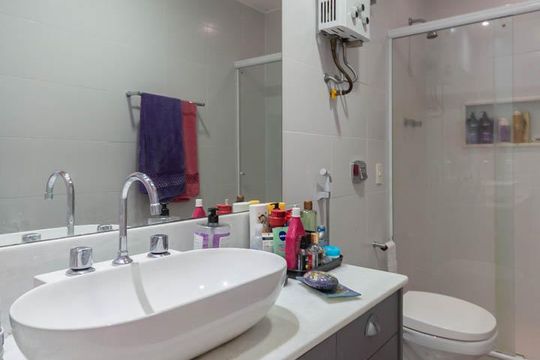 Banheiro  de apartamento à venda com 2 quartos, 72m² em Vila Isabel, Rio de Janeiro
