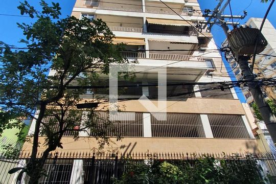 Fachada de apartamento à venda com 2 quartos, 72m² em Vila Isabel, Rio de Janeiro