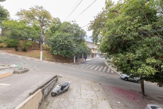 Vista Quarto 1 (Casa 2) de casa à venda com 6 quartos, 400m² em Quitaúna, Osasco