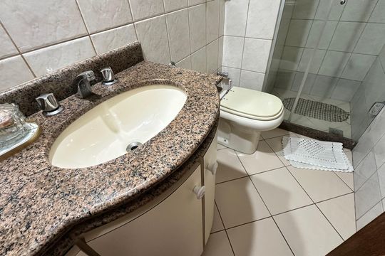 Banheiro Social de apartamento à venda com 3 quartos, 118m² em Recreio dos Bandeirantes, Rio de Janeiro