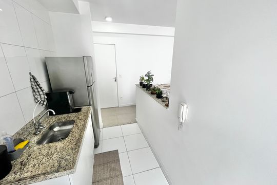 Cozinha de apartamento à venda com 2 quartos, 55m² em Jardim das Laranjeiras, São Paulo