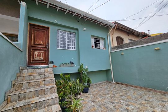 Casa à venda com 2 quartos, 180m² em Vila Congonhas, São Paulo