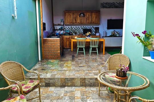 Casa à venda com 2 quartos, 180m² em Vila Congonhas, São Paulo