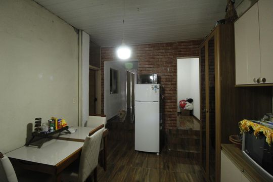 Cozinha de casa para alugar com 3 quartos, 106m² em Costa E Silva, Porto Alegre