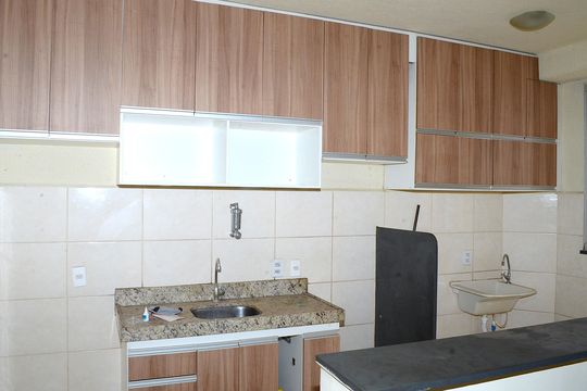 Cozinha de apartamento para alugar com 3 quartos, 52m² em Acaiaca, Belo Horizonte