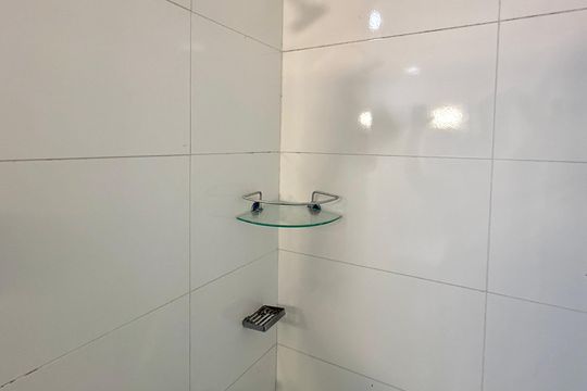 Banheiro de casa para alugar com 1 quarto, 35m² em Chácara Santo Antônio (zona Sul), São Paulo