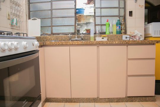 Cozinha de casa à venda com 5 quartos, 360m² em Aparecida, Belo Horizonte