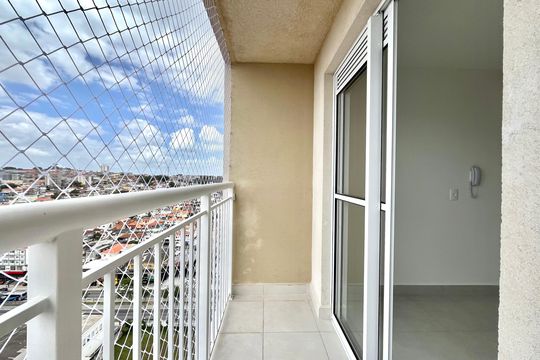 Varanda de apartamento para alugar com 1 quarto, 30m² em Jardim Itacolomi, São Paulo