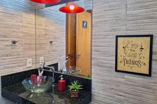 Banheiro Social 2 de casa à venda com 4 quartos, 240m² em São Francisco, Niterói