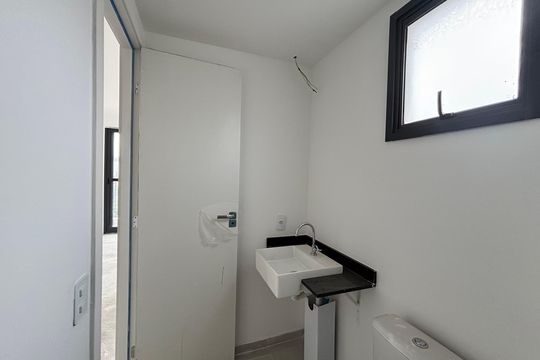 Banheiro de kitnet/studio à venda com 1 quarto, 25m² em Vila Olímpia, São Paulo