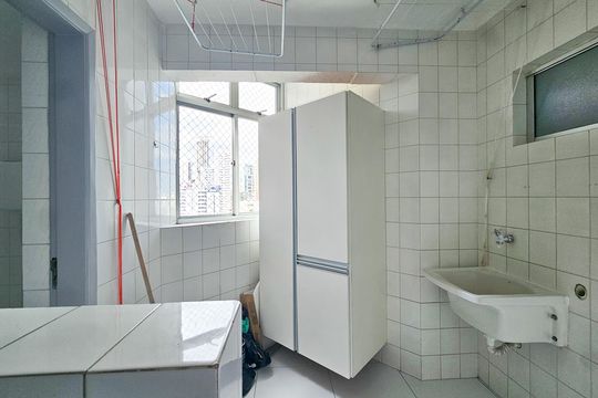 Área de Serviço de apartamento para alugar com 3 quartos, 113m² em Pituba, Salvador